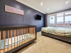 Photo 10- click for photo gallery